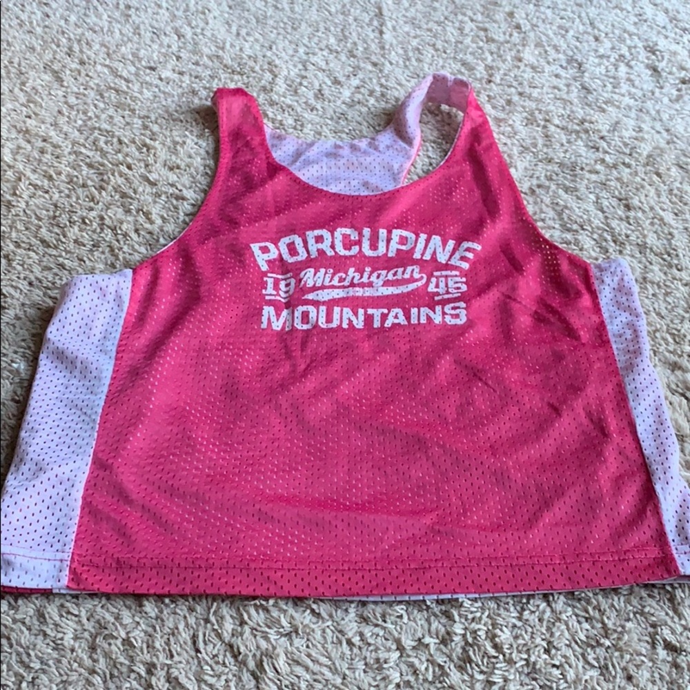 Novelty tank